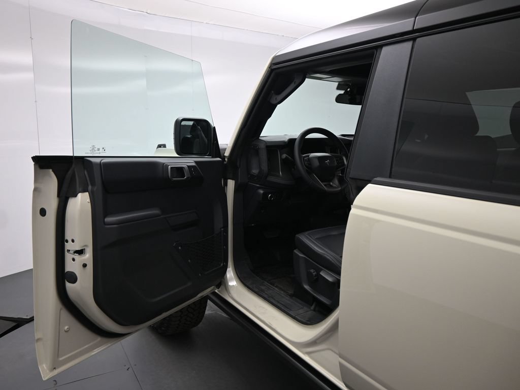 New 2026 Ford Bronco Badlands AWD/4WD image 8
