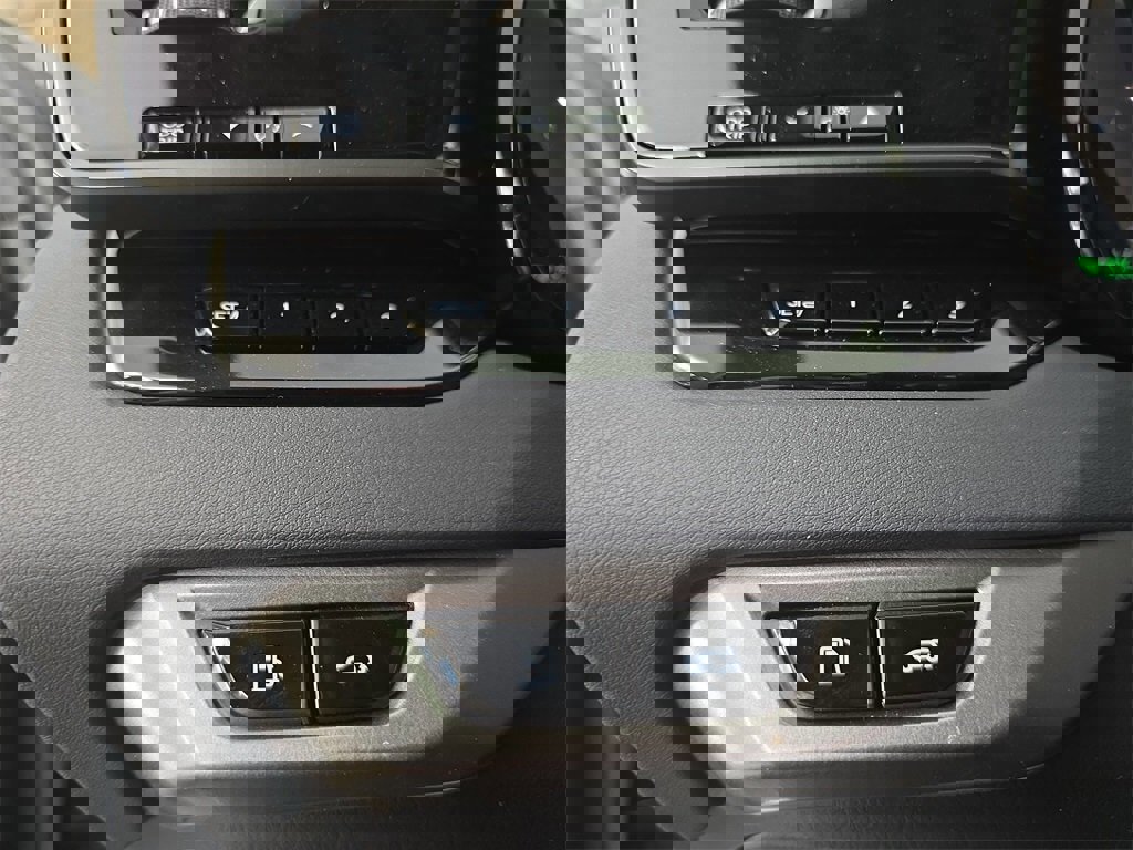 New 2026 Lexus RX 450h AWD image 26