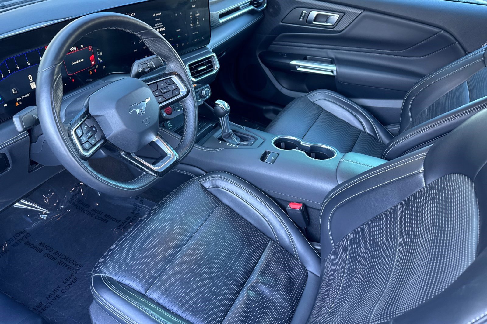 Used 2024 Ford Mustang Premium image 4