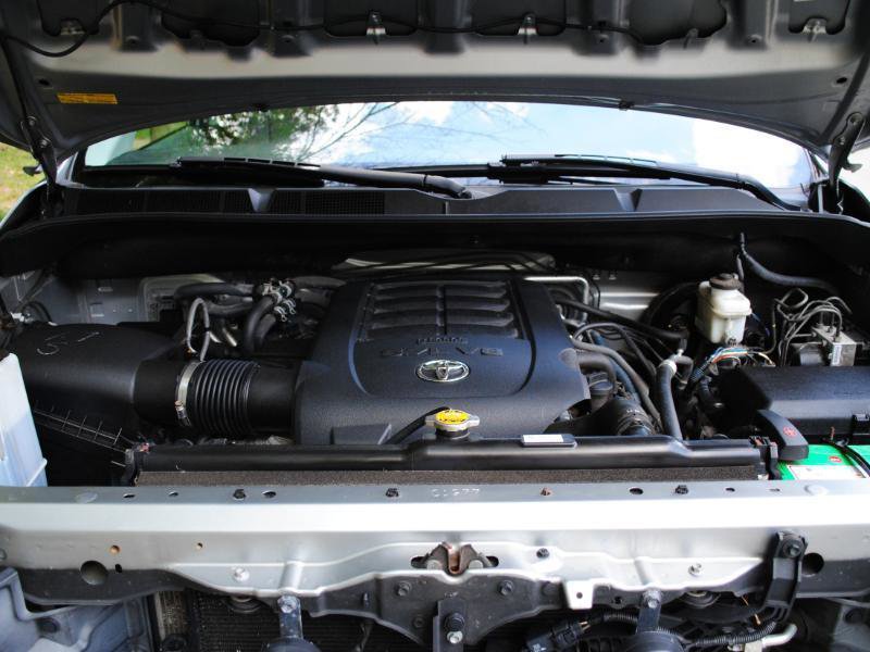 Used 2016 Toyota Sequoia Limited w/ Safety & Convenience Package AWD/4WD image 35