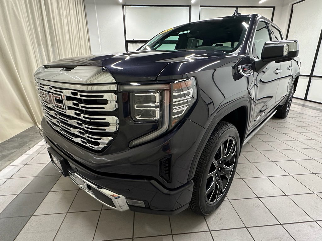 Used 2024 GMC Sierra 1500 Denali w/ Denali Reserve Package image 10