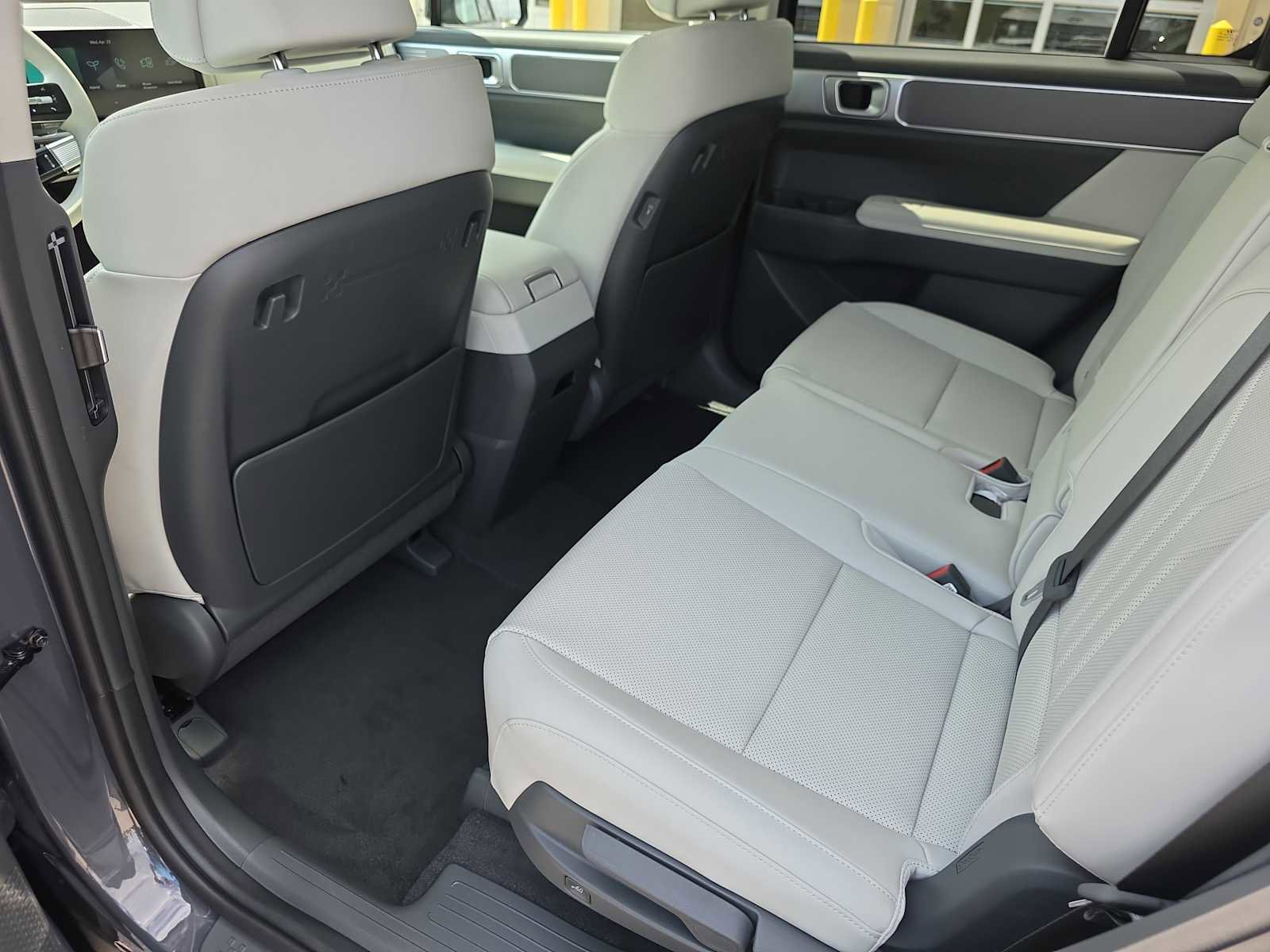 New 2026 Hyundai Santa Fe SEL FWD image 22