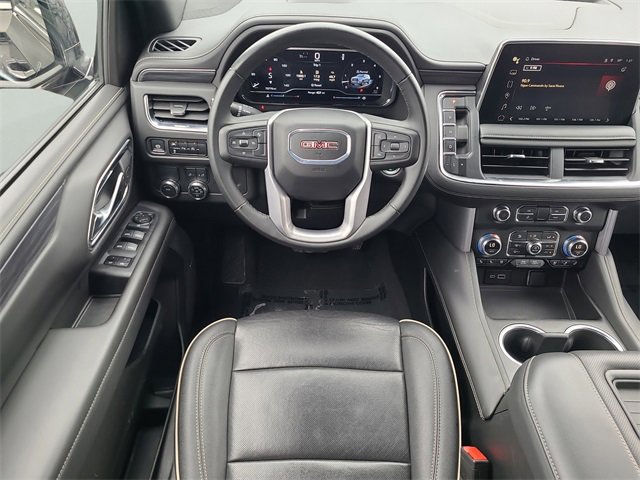 Used 2024 GMC Yukon XL SLT image 14