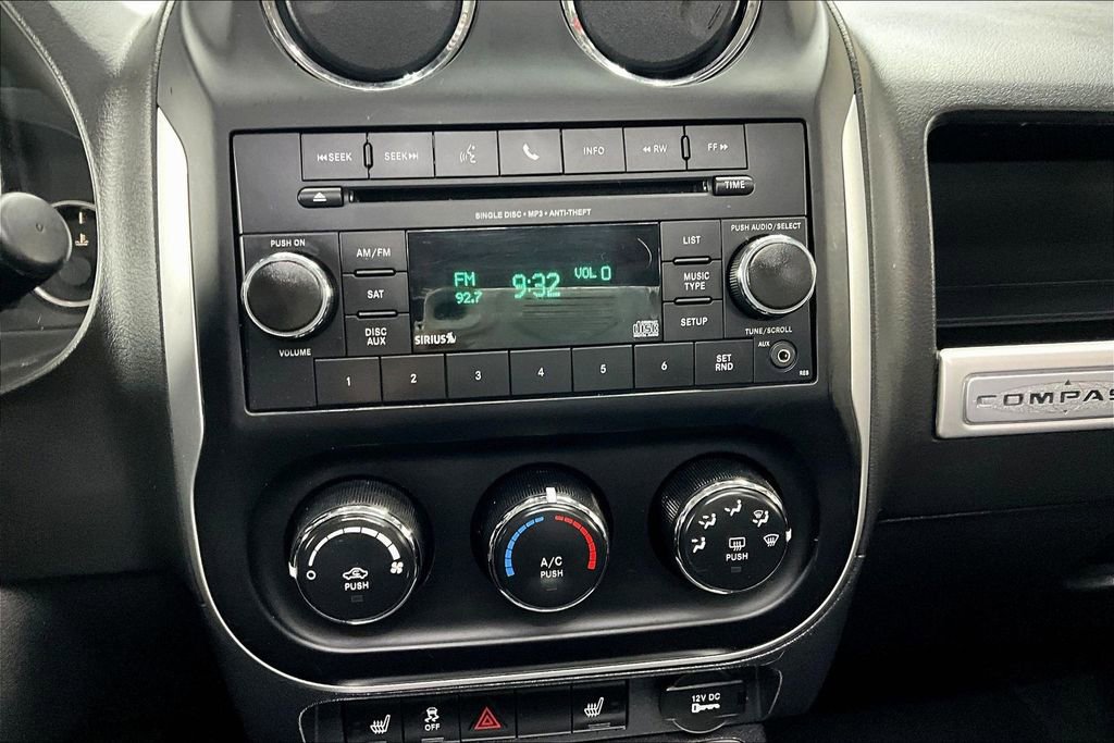 Used 2015 Jeep Compass High Altitude image 13