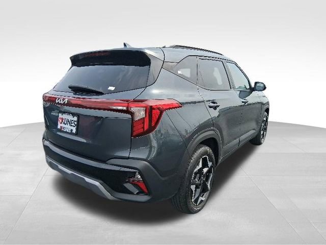 Used 2025 Kia Seltos S FWD image 8