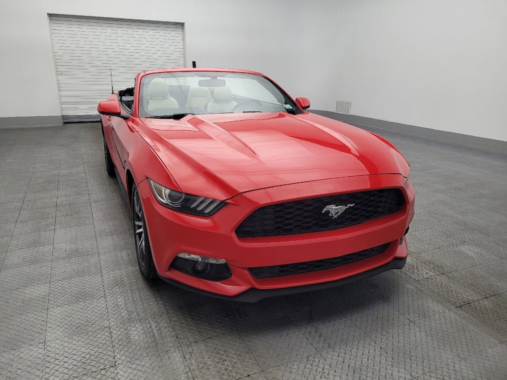 Used 2017 Ford Mustang Premium image 14