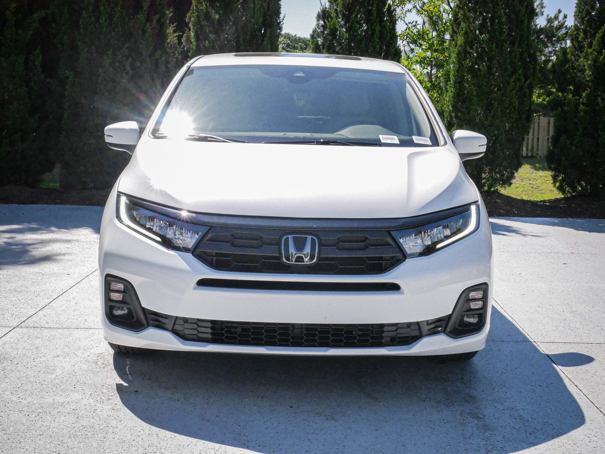 Used 2026 Honda Odyssey EX-L image 3