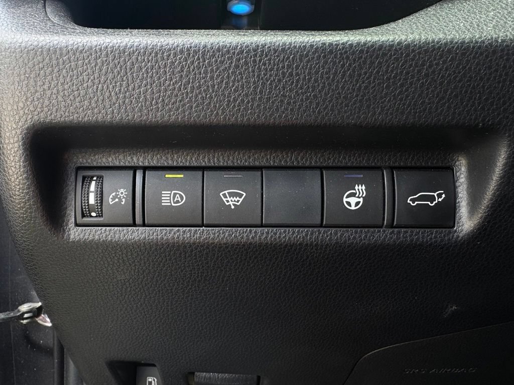 Used 2019 Toyota RAV4 XSE AWD/4WD image 24