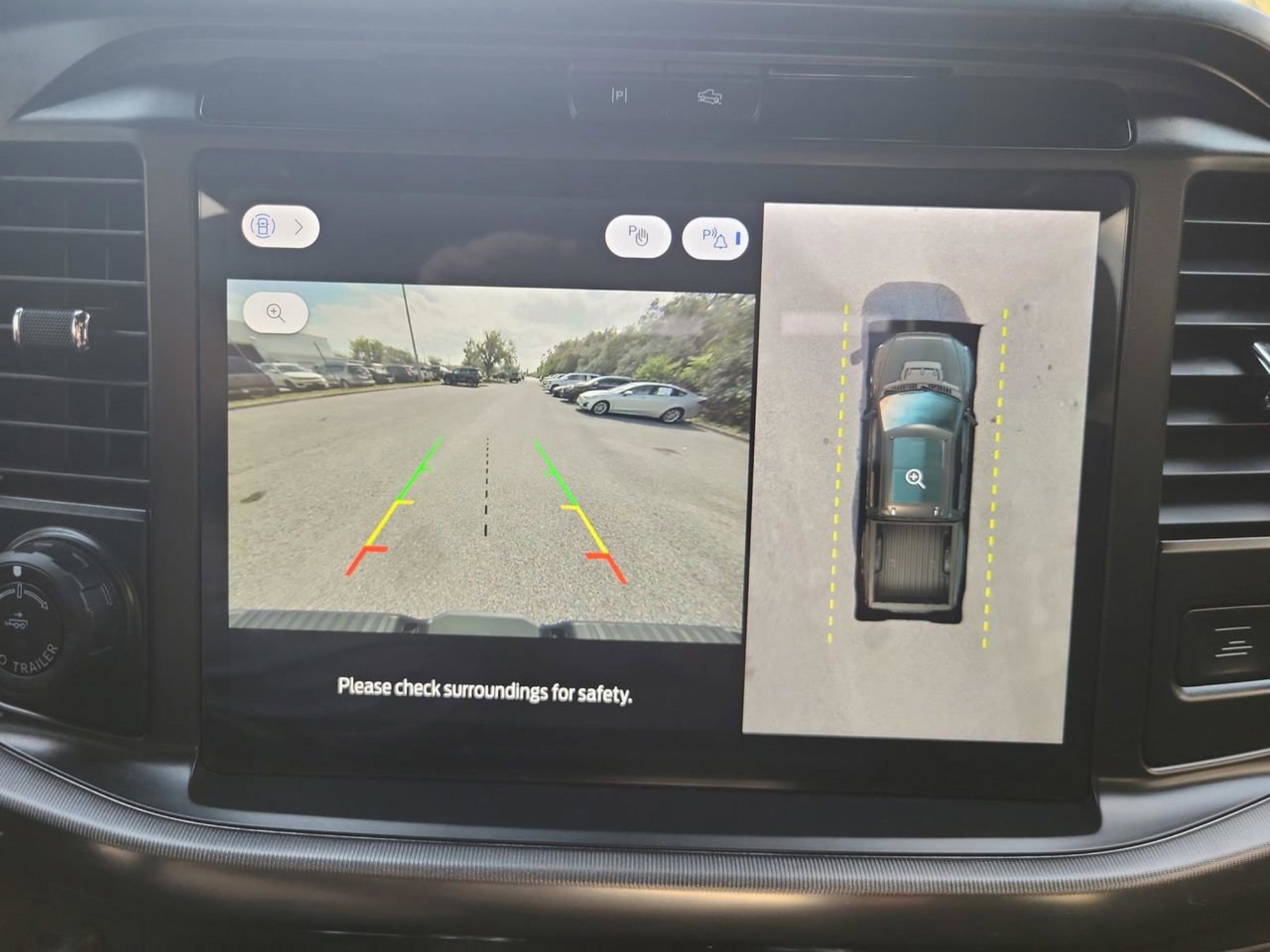 Used 2025 Ford F150 Raptor image 23