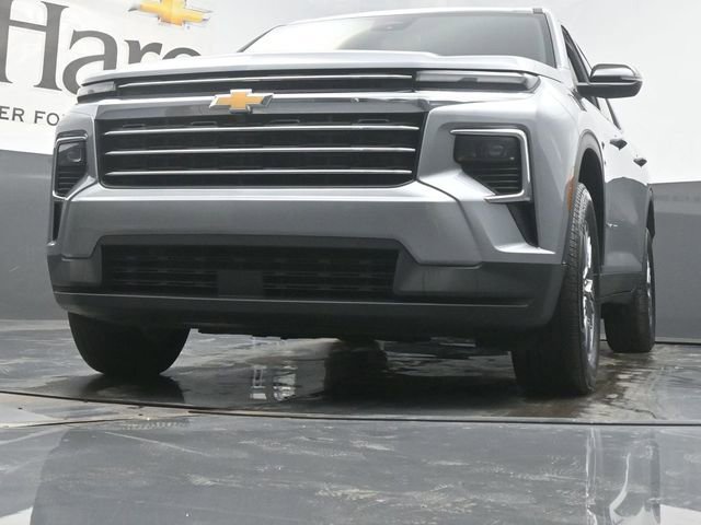 Used 2025 Chevrolet Traverse LT image 57