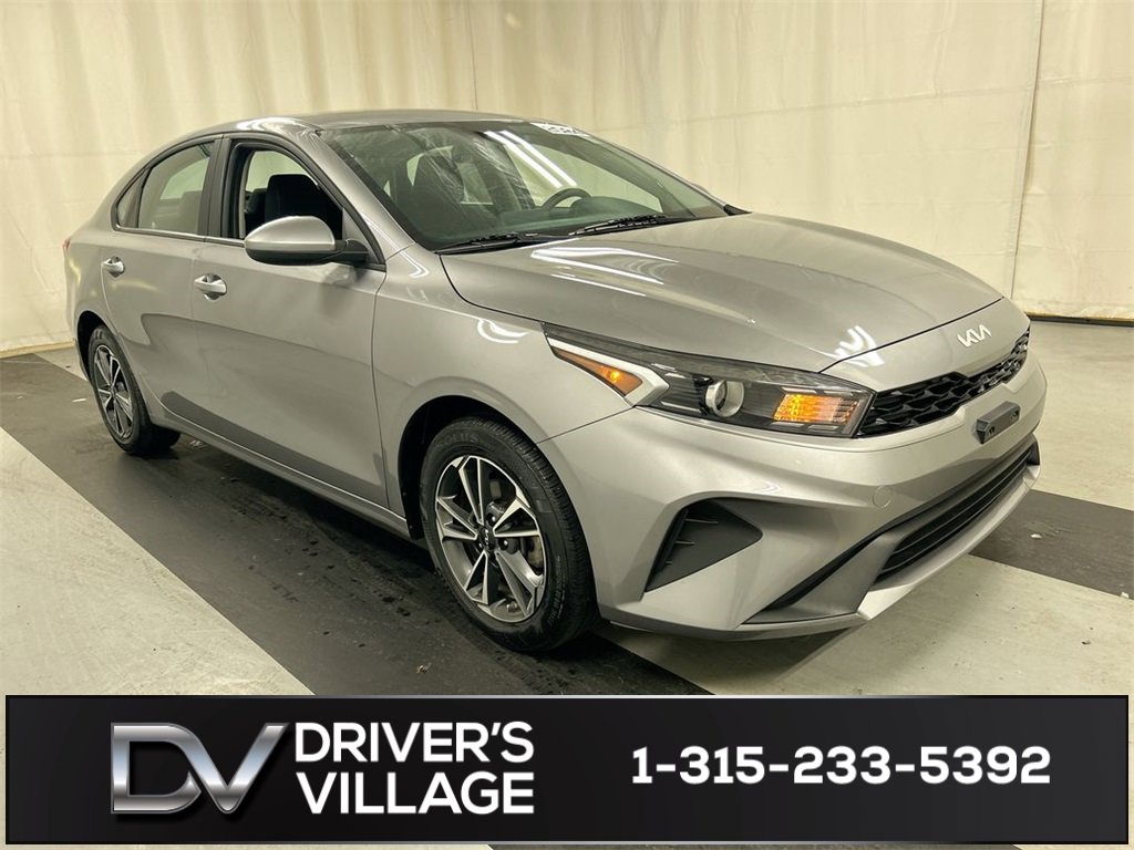 Certified 2024 Kia Forte LXS image 1