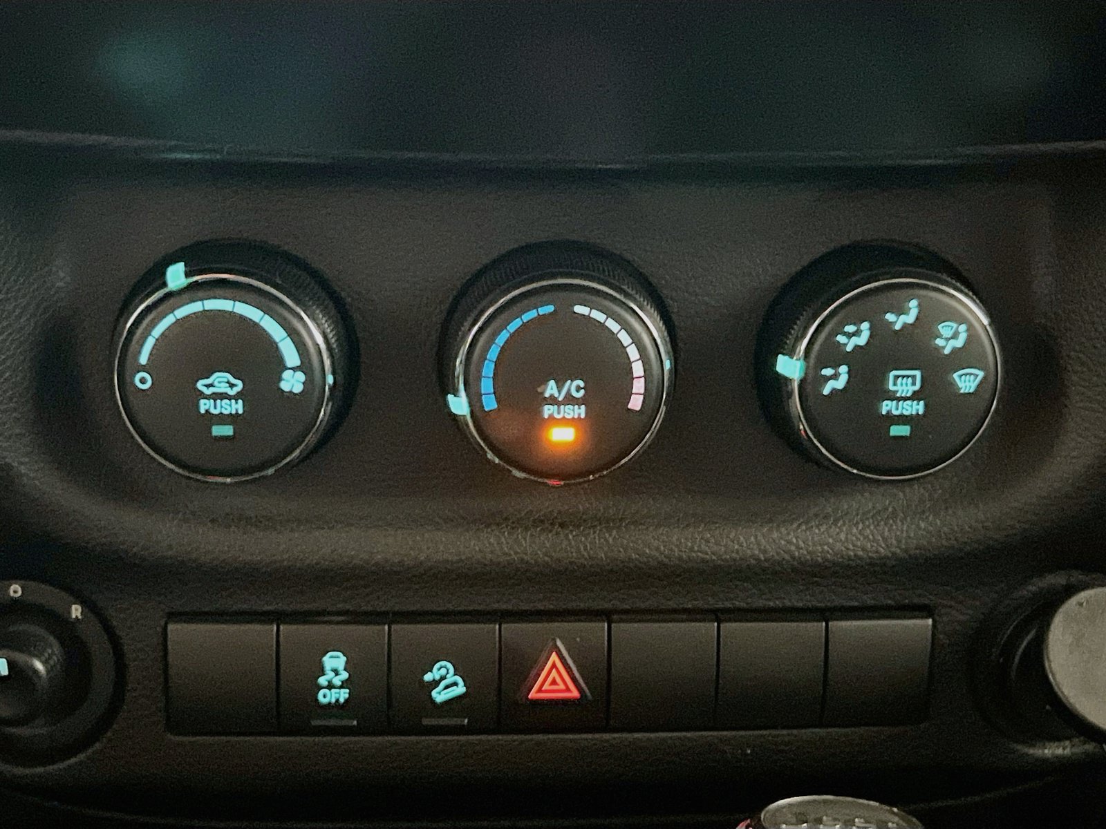 Used 2017 Jeep Wrangler Sport AWD/4WD image 11