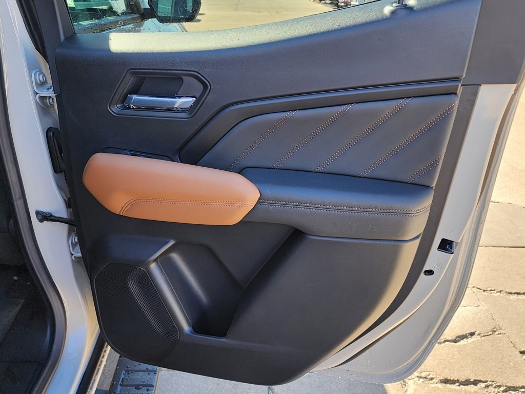 New 2026 GMC Canyon AT4 image 42