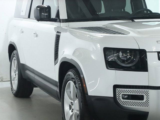 Used 2024 Land Rover Defender 130 S AWD/4WD image 8