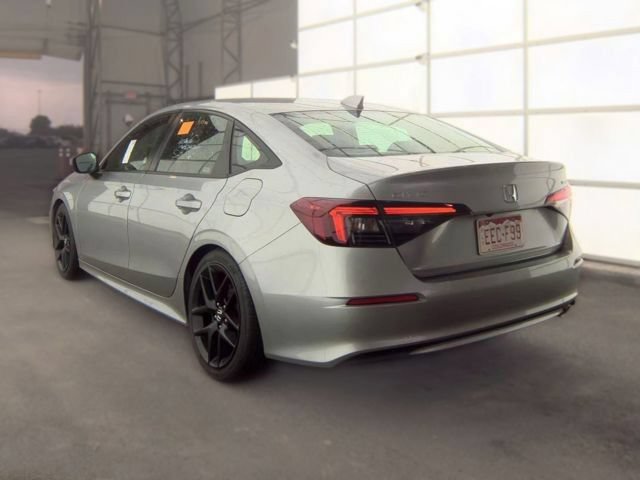 Used 2025 Honda Civic Sport image 4