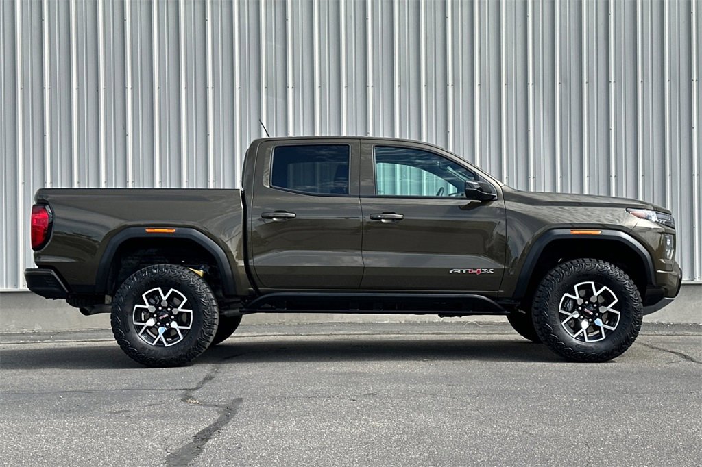 Used 2024 GMC Canyon AT4X image 4
