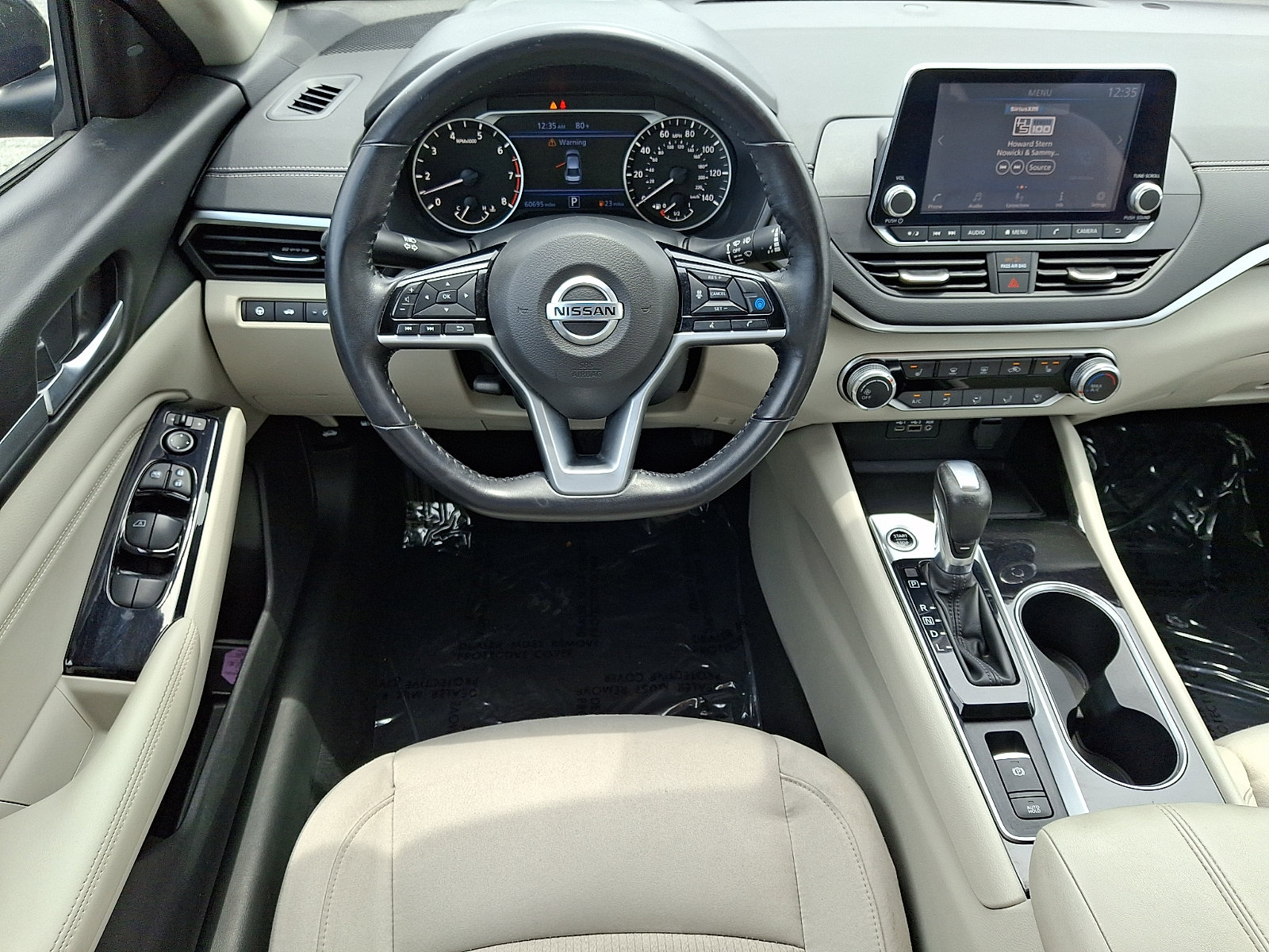 Used 2021 Nissan Altima 2.5 SV w/ SV Premium Package FWD image 11