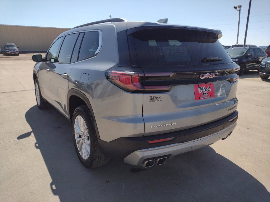 Used 2024 GMC Acadia Elevation image 8