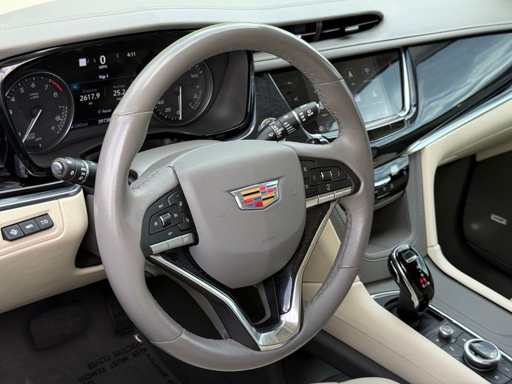 Certified 2024 Cadillac XT6 Premium Luxury w/ Technology Package FWD image 22