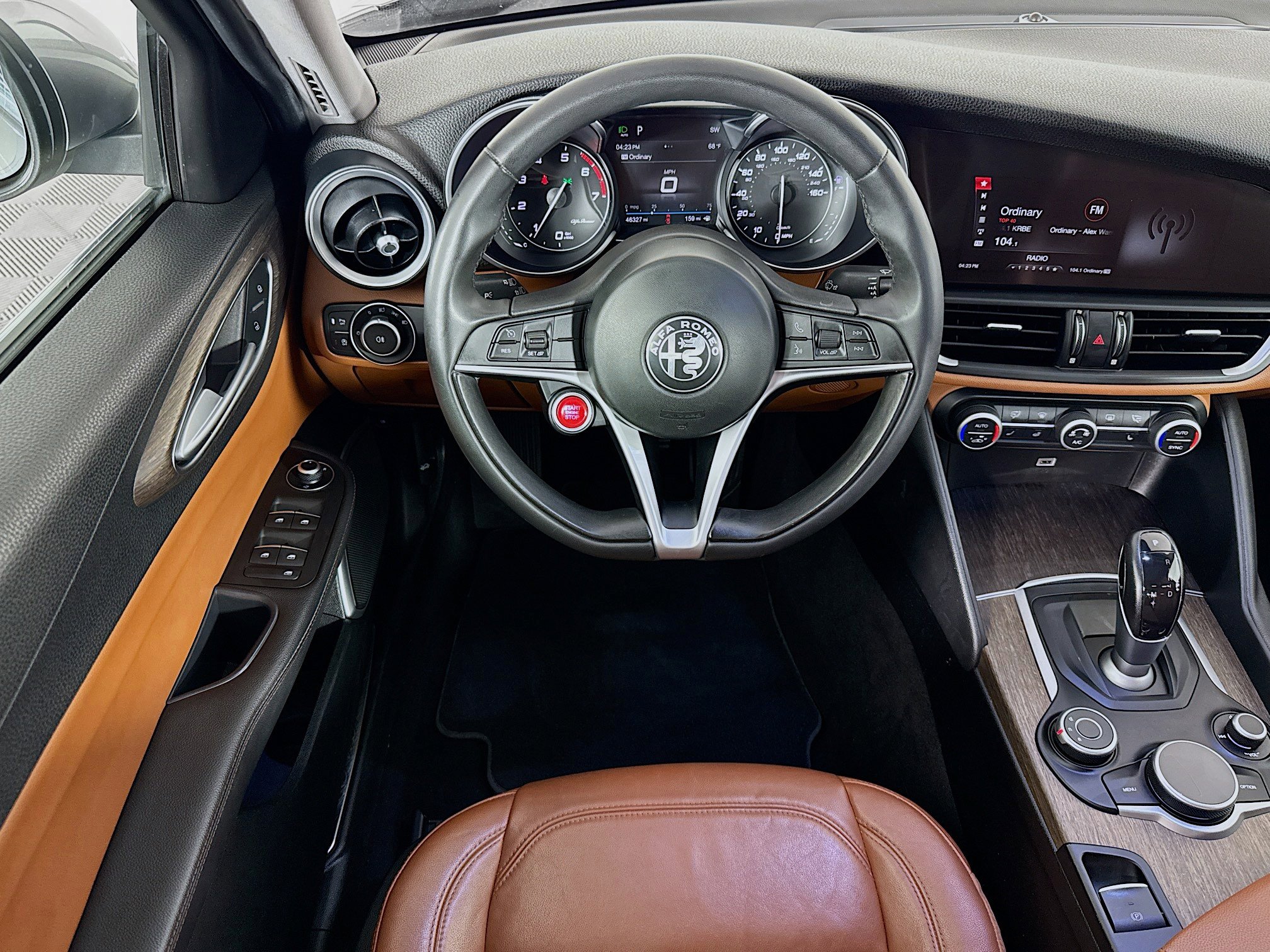 Used 2019 Alfa Romeo Giulia Ti image 16