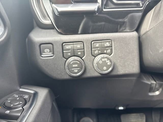 New 2026 Chevrolet Silverado 1500 LT w/ Z71 Off-Road Package image 17
