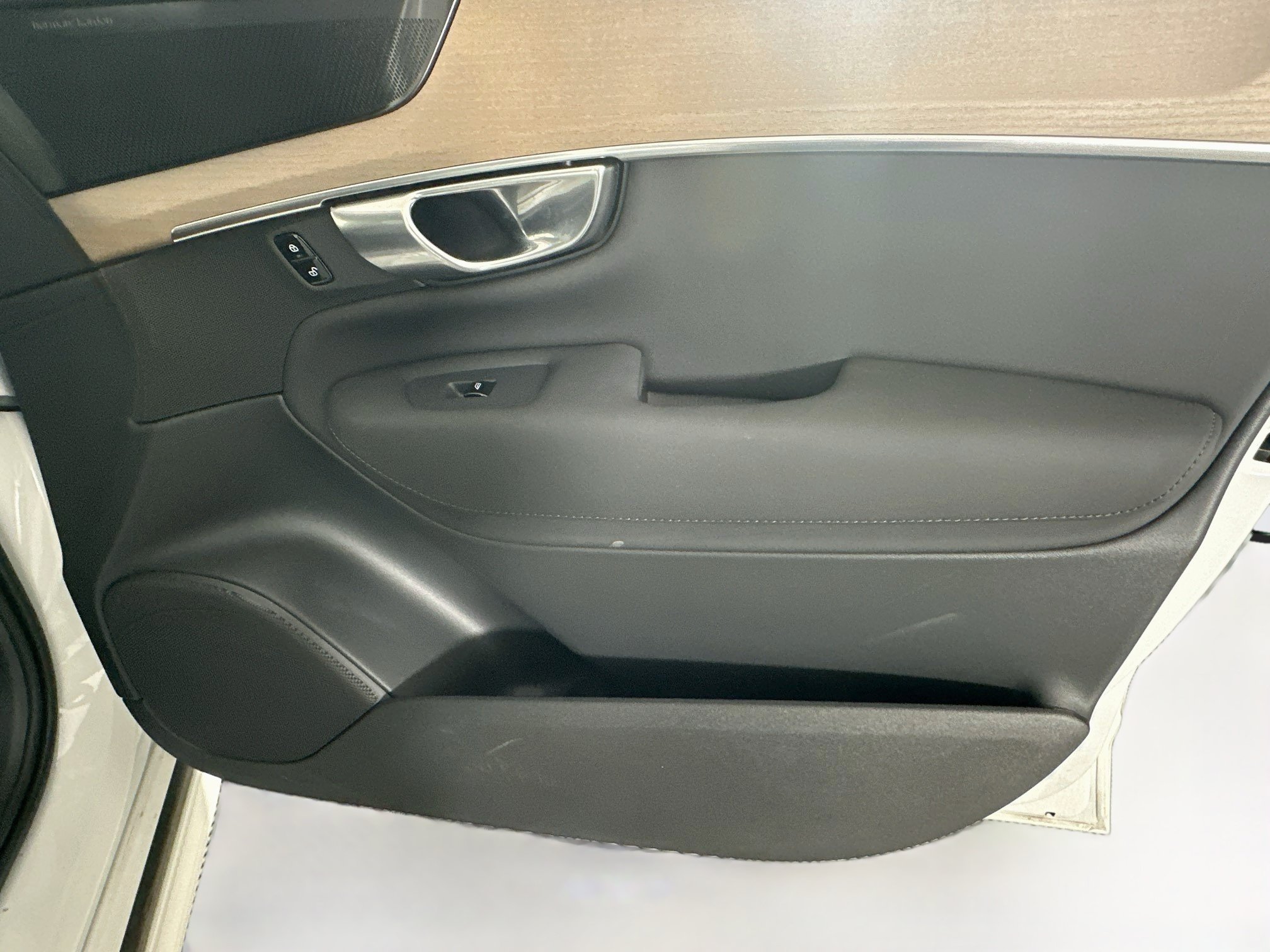 Used 2026 Volvo XC90 B6 Plus AWD/4WD image 35