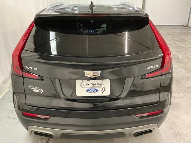 Used 2019 Cadillac XT4 Premium Luxury w/ Cold Weather Package image 4