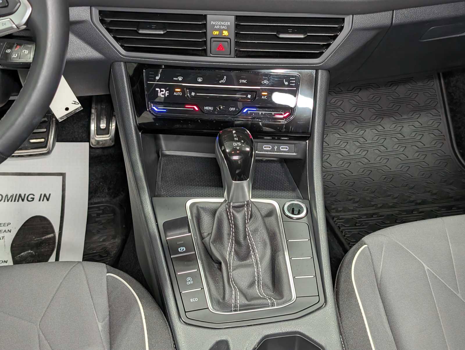 Used 2025 Volkswagen Jetta Sport image 19