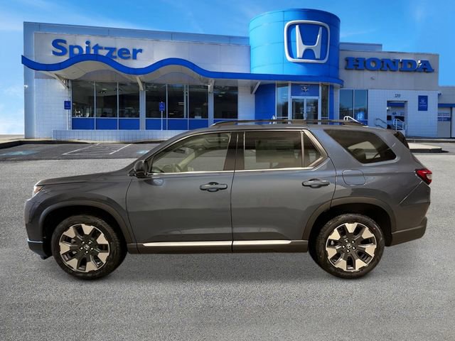 New 2026 Honda Pilot Touring image 7