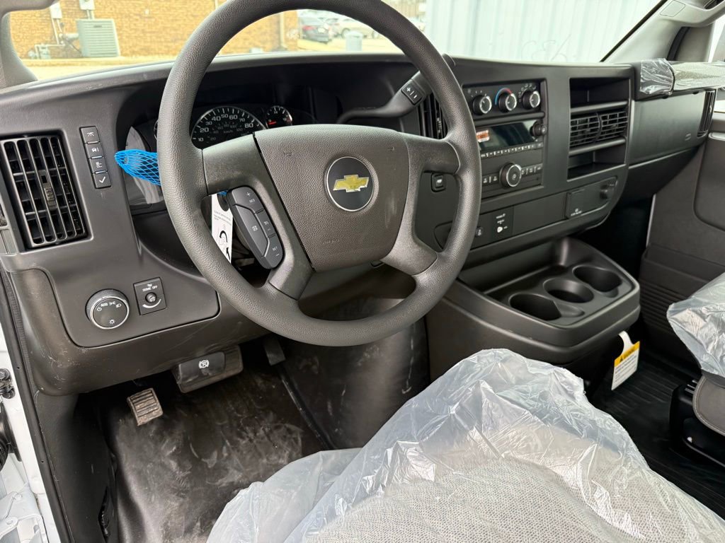 New 2026 Chevrolet Express 2500 w/ Driver Convenience Package image 9