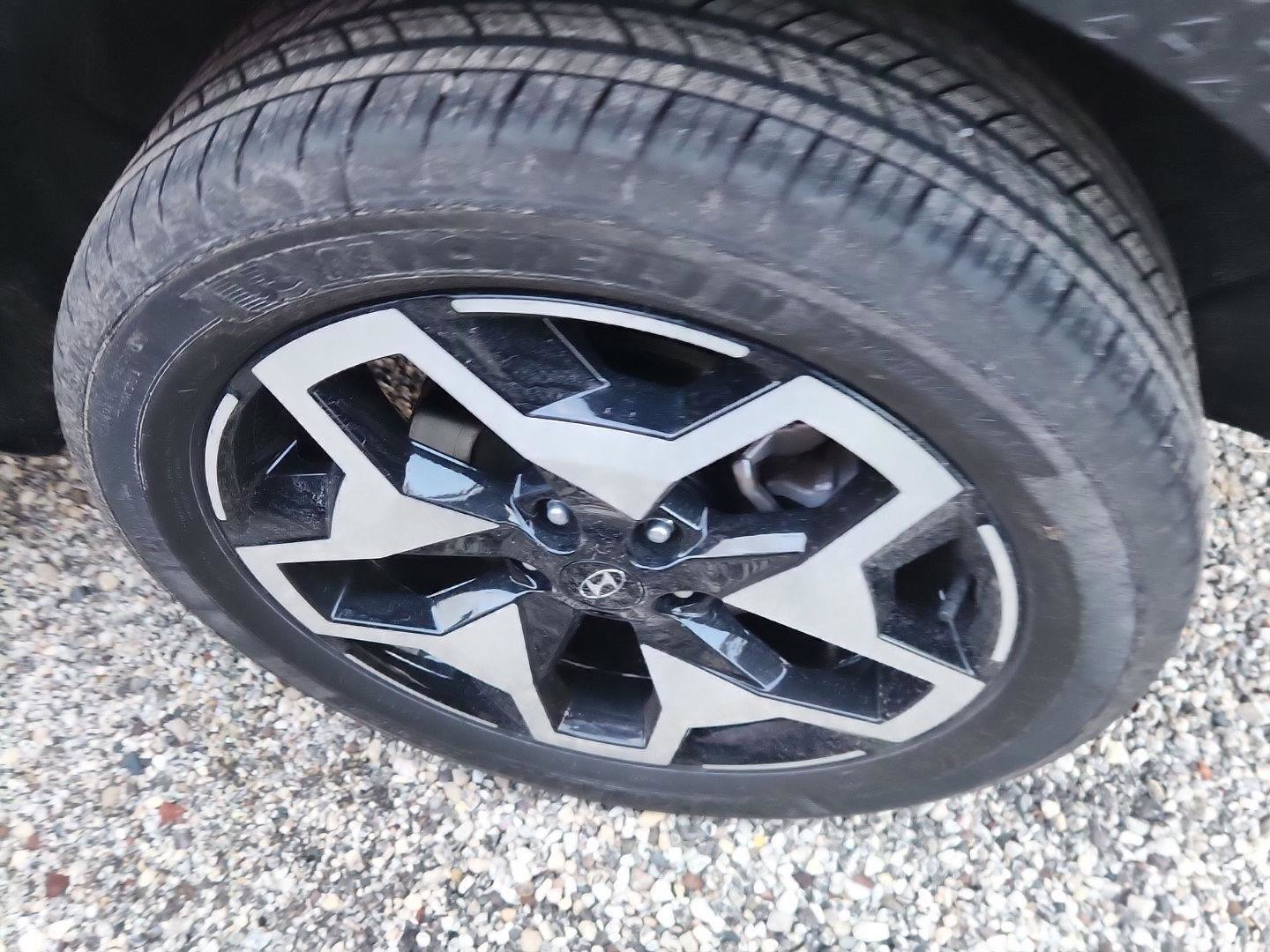 Used 2024 Hyundai Santa Cruz Limited image 6