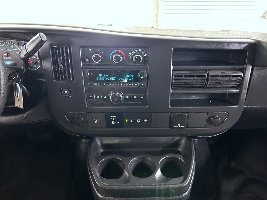 Used 2019 Chevrolet Express 2500 w/ Driver Convenience Package RWD image 12