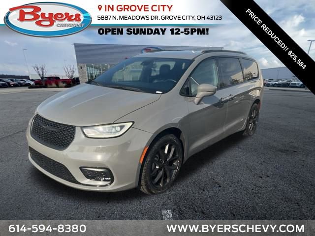 Used 2021 Chrysler Pacifica Touring-L