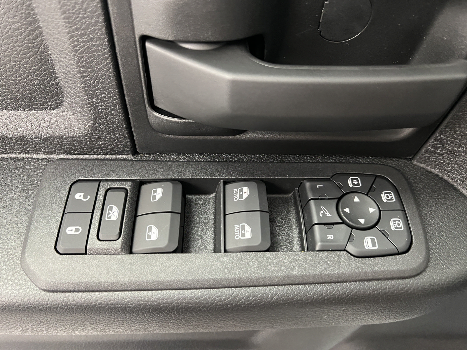 New 2027 RAM 2500 Tradesman AWD/4WD image 14