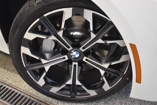 New 2026 BMW 330i xDrive Sedan w/ Premium Package AWD/4WD image 29