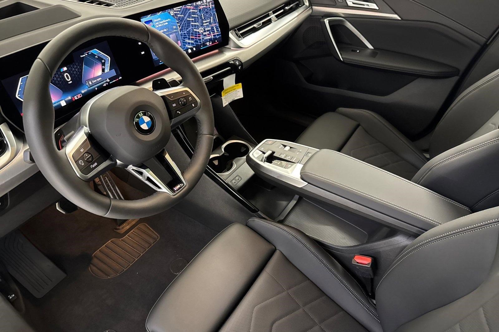 New 2026 BMW X2 xDrive28i w/ Technology Package AWD/4WD image 4