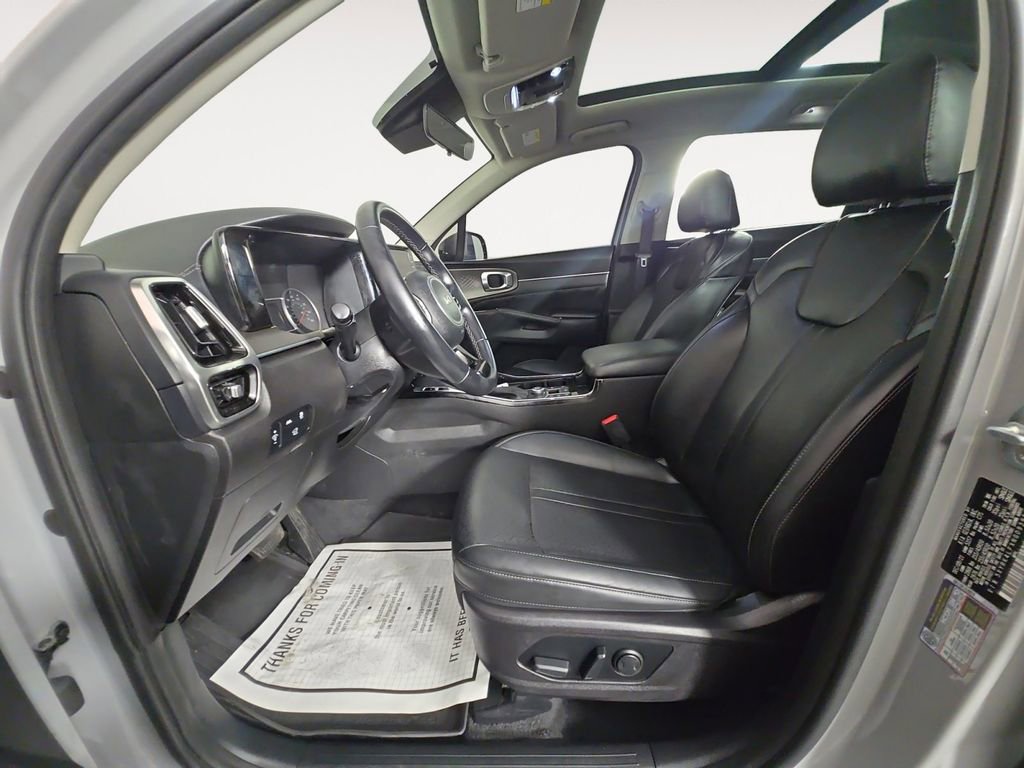 Used 2022 Kia Sorento SX image 9