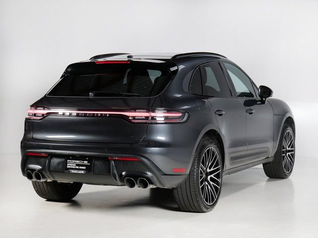 Certified 2026 Porsche Macan AWD/4WD image 9