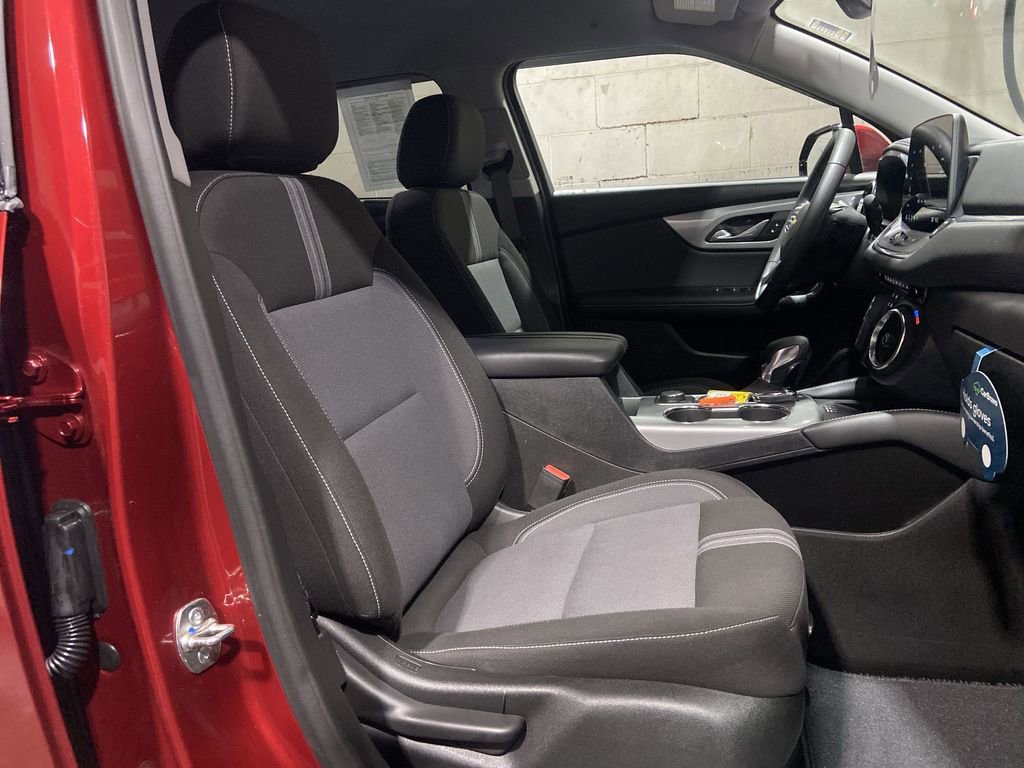 Used 2024 Chevrolet Blazer LT w/ Convenience Package image 27