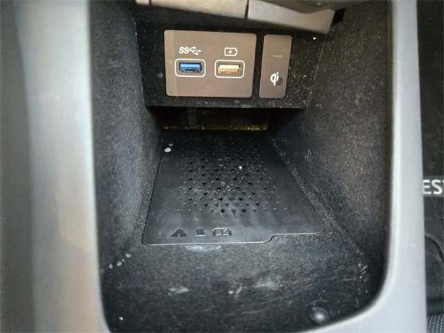 Used 2022 Genesis GV70 2.5T w/ Select Package image 31