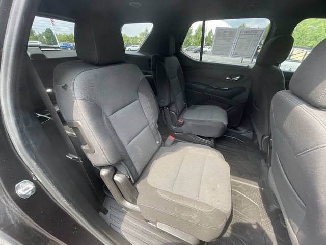 Used 2022 Chevrolet Traverse LT FWD image 26