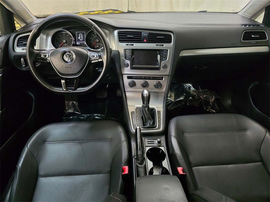 Used 2015 Volkswagen Golf SE image 49