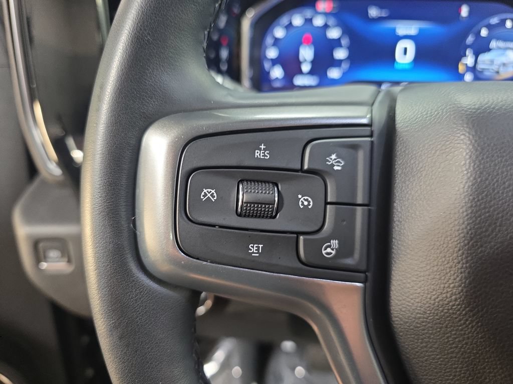 Used 2024 Chevrolet Silverado 1500 LT AWD/4WD image 16