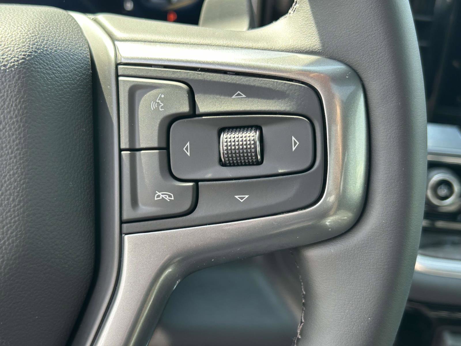 New 2026 Chevrolet Silverado 1500 LTZ w/ LTZ Premium Package image 14