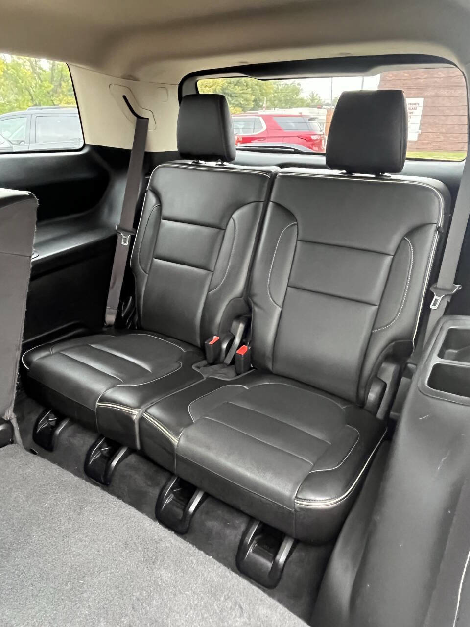 Used 2018 GMC Acadia Denali w/ LPO, Cargo Package image 21