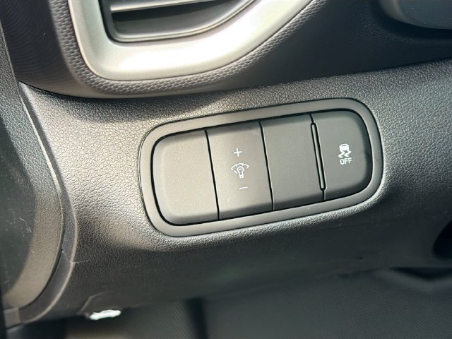 New 2026 Hyundai Venue SEL FWD image 10