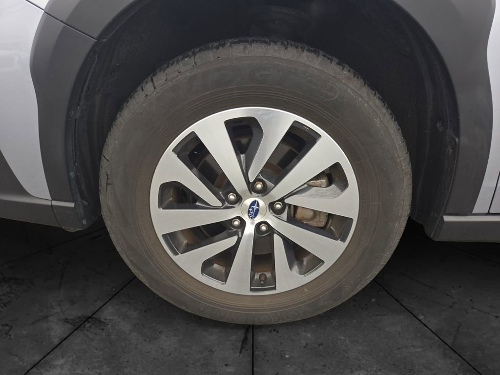 Certified 2024 Subaru Outback Premium image 14