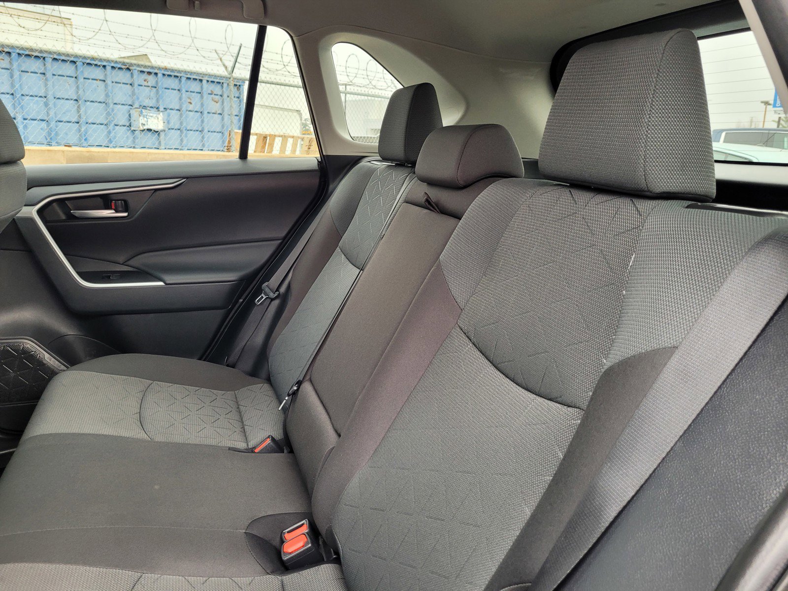 Used 2025 Toyota RAV4 XLE image 11