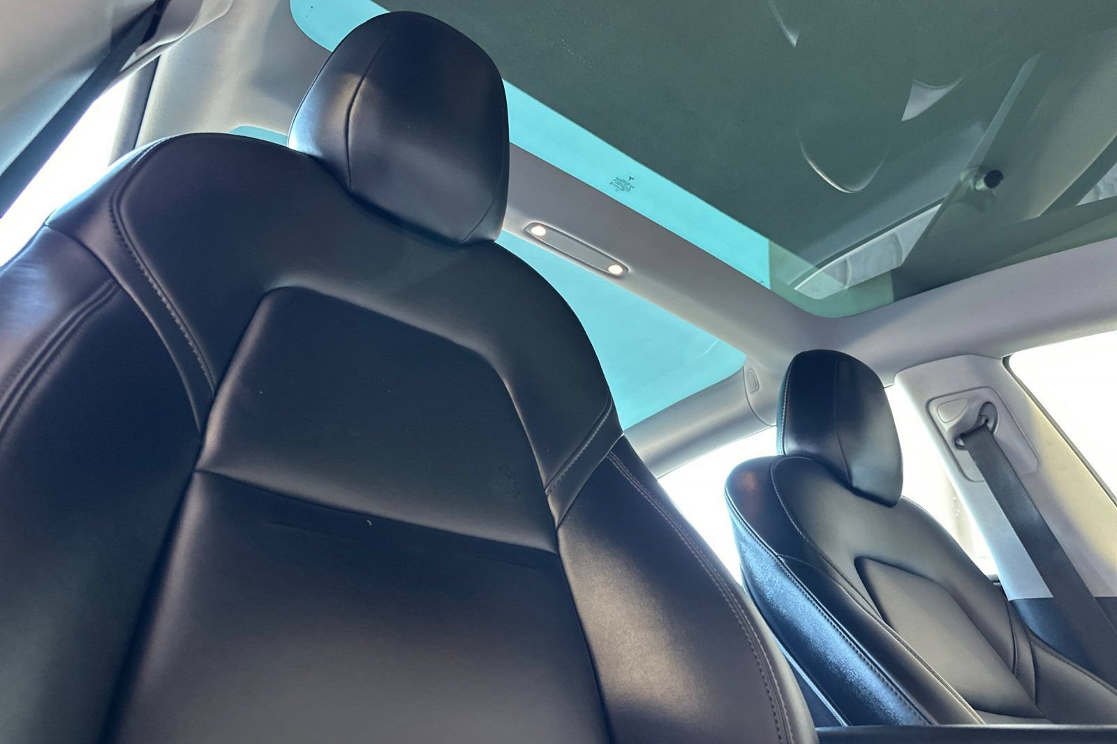 Used 2019 Tesla Model 3 Long Range AWD/4WD image 16