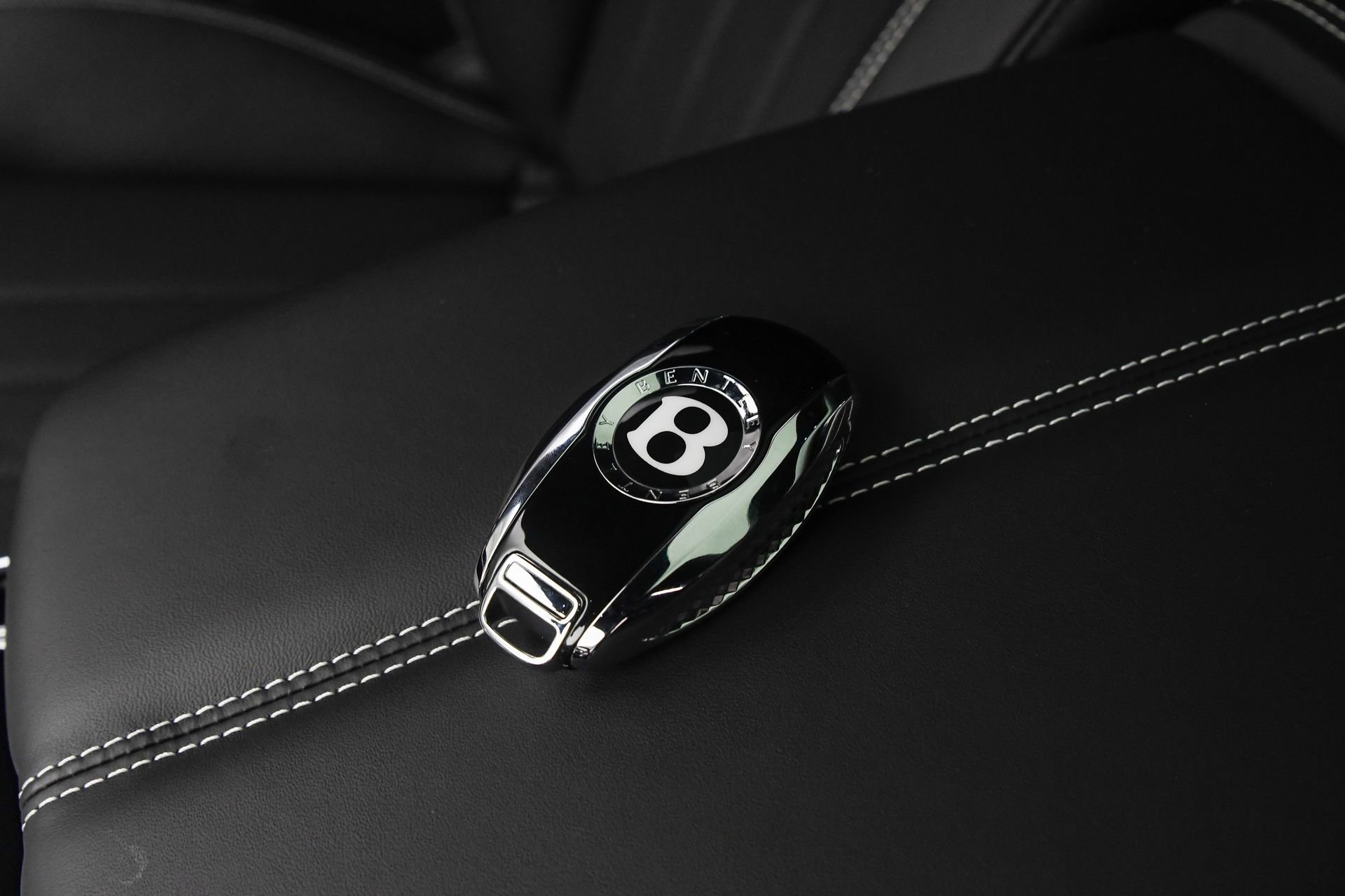 New 2026 Bentley Flying Spur Plug-In Hybrid AWD/4WD image 21